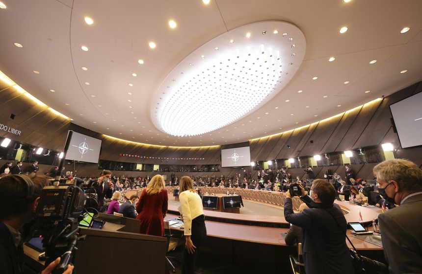 Zamknięcie nieba nad Ukrainą? NATO podejmie w piątek decyzję