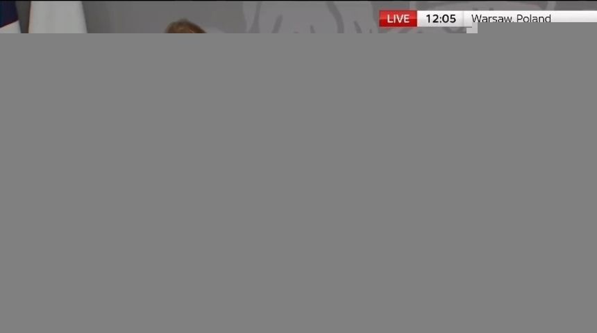 Boris Johnson wysłuchał w Warszawie emocjonalnego wystąpienia ukraińskiej aktywistki