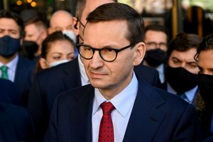 Obniżka VAT w praktyce. Premier: sprawdzamy, czy sklepy obniżyły ceny