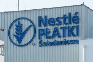 Nestle zmienia zdanie. Pod wpływem krytyki ogranicza działalność w Rosji