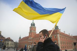 Orange obniża ceny połączeń telefonicznych do Ukrainy i usuwa rosyjskie kanały tv z oferty