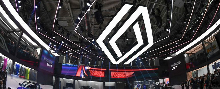 Renault zmienia zdanie. Koncern zawiesza fabrykę w Moskwie