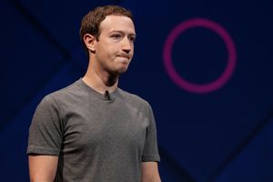 Mark Zuckerberg stracił pół biliona dolarów. Zamiana Facebooka na Metę była błędem