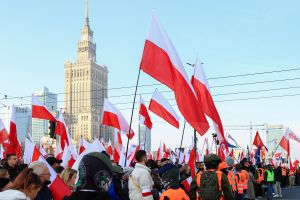 Marsz Niepodległości 2021. Warszawa żąda zwrotu pieniędzy za przygotowania