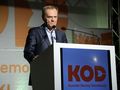 Donald Tusk: Polską rządzi tchórz