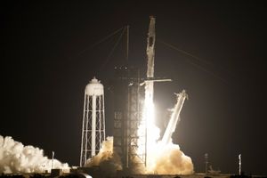Rakieta Falcon 9 uderzy w Księżyc w marcu 2022 roku