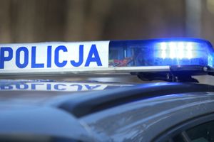 Kalisz. 49-latek o powodzie oblania go kwasem