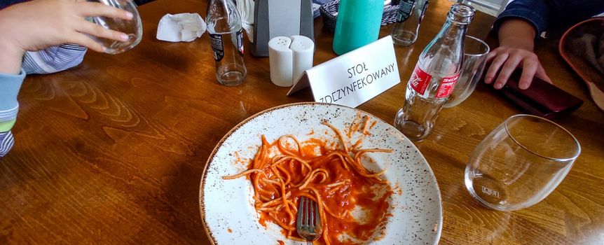 Podwyżki w restauracjach. Wzrost cen przez droższy prąd i gaz