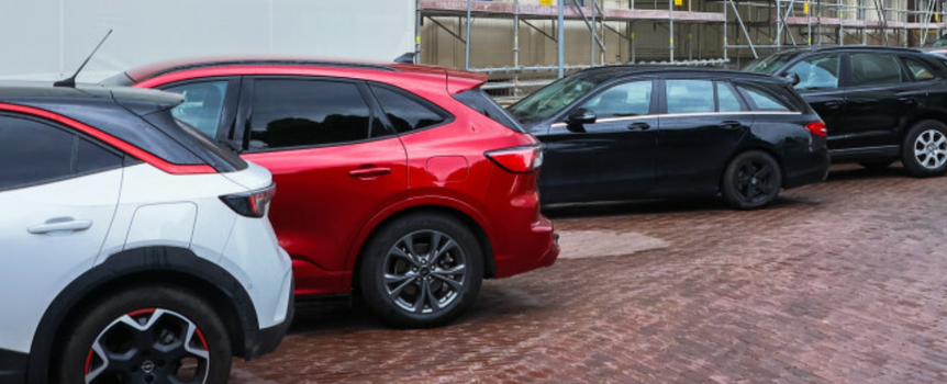 Kradzione samochody w Warszawie