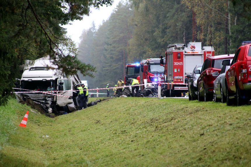 Wypadek w Tatarowcach, policja szuka świadków