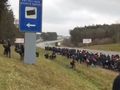 migranci zmierzają w stronę Polski