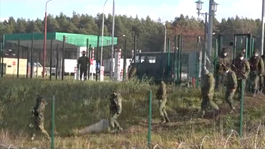 Białorusi żołnierze w Kuźnicy
