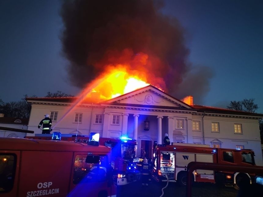 Pożar pałacu w Korczewie