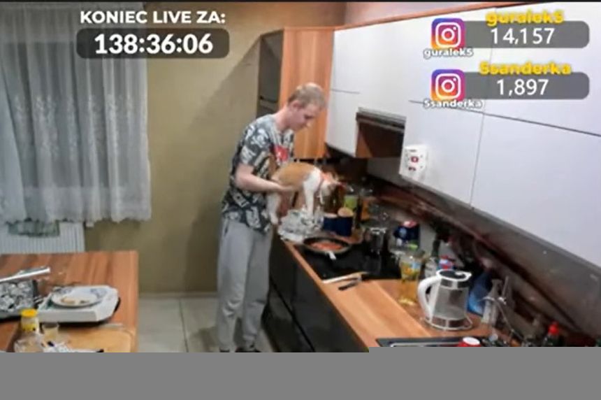 "Gural" podczas nagrywania streamu
