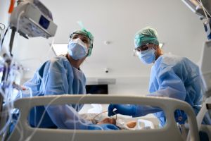 15-latka zmarła na Covid-19 w dniu planowanego szczepienia
