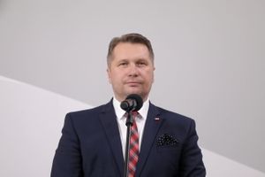 Minister edukacji i nauki Przemysław Czarnek podczas konferencji prasowej w siedzibie resortu w Warszawie