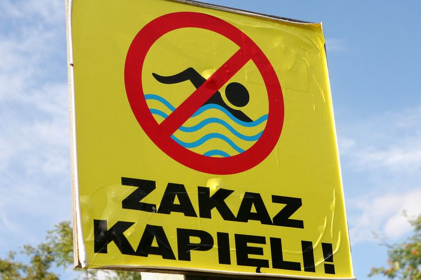 Zakaz kąpieli