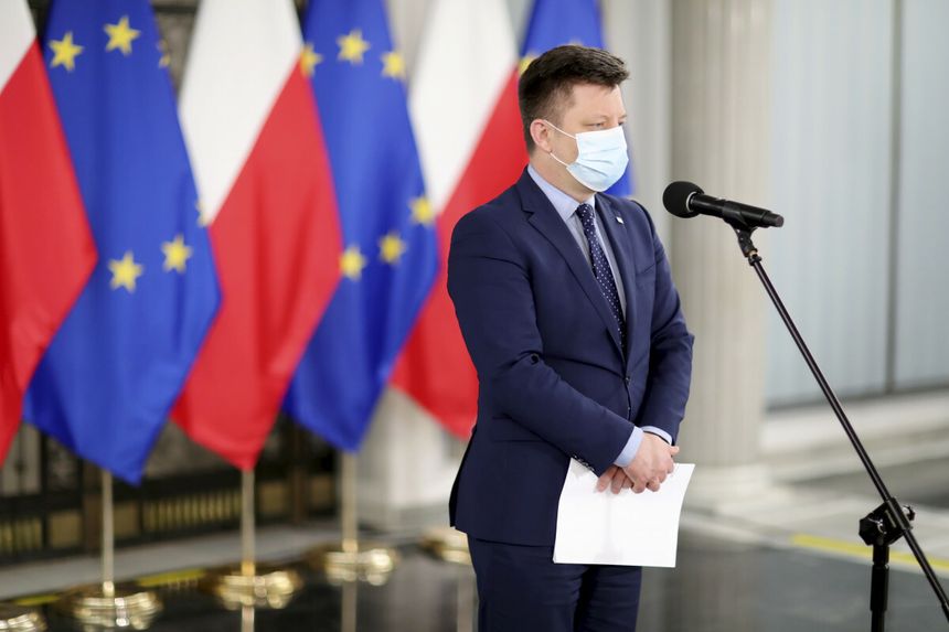 Episkopat wydał stanowisko ws. szczepień. Minister: nie można wybrać szczepionki