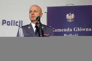 Komendant główny policji Jarosław Szymczyk