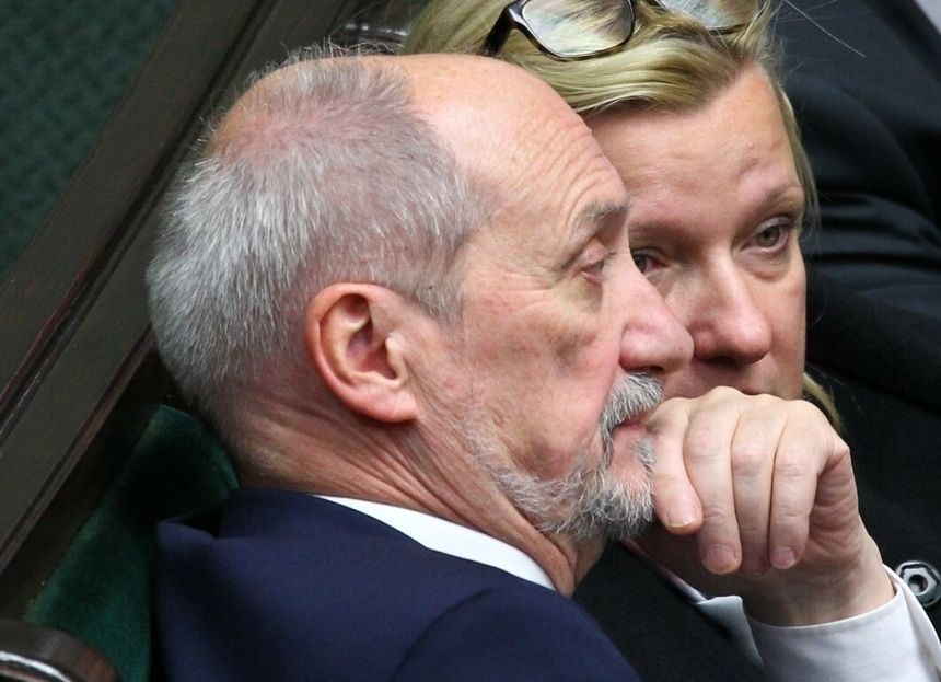antoni macierewicz i beata kempa