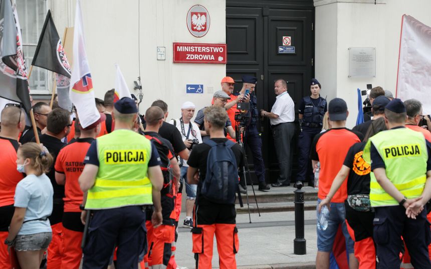 Protest medyków. Przekazali postulaty do MZ