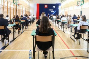 Matura poprawkowa 2021 - zdjęcie ilustracyjne