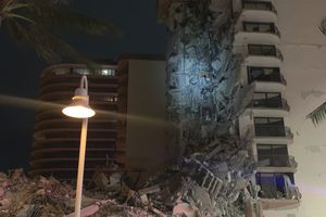 zawalił się budynek w Miami