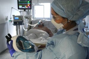 Matka i córka zmarły na Covid-19 jedna, po drugiej