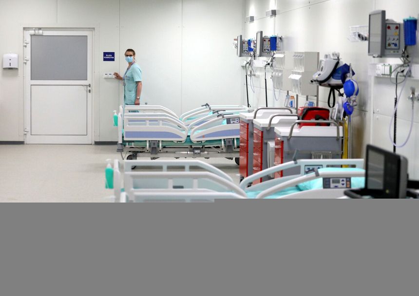 Szpital w Raciborzu wstrzymuje przyjęcia z powodu ogniska bakterii New Delhi
