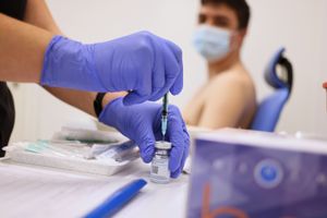 Szczepienia przeciw Covid-19 obowiązkiem u studentów medycyny - apel