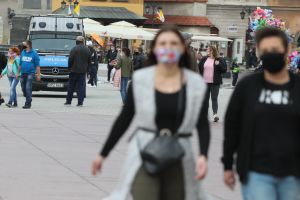 maseczki nie będą obowiązkowe?