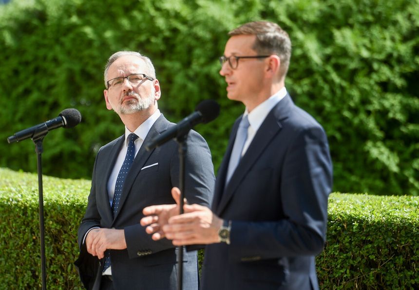 Adam Niedzielski, Mateusz Morawiecki