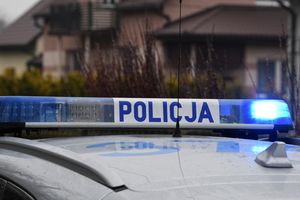 Błażowa Dolna. Pijany ojciec wiózł 10-latka, rozbijał auto