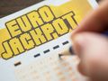 Polak wygrał 45 mln euro