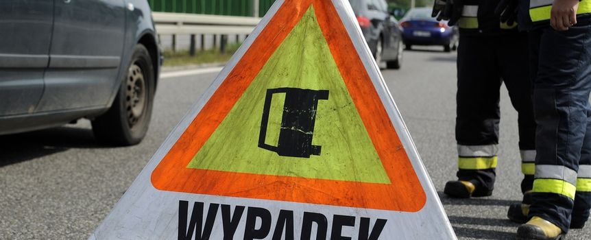 Wypadek A4, zginęła jedna osoba