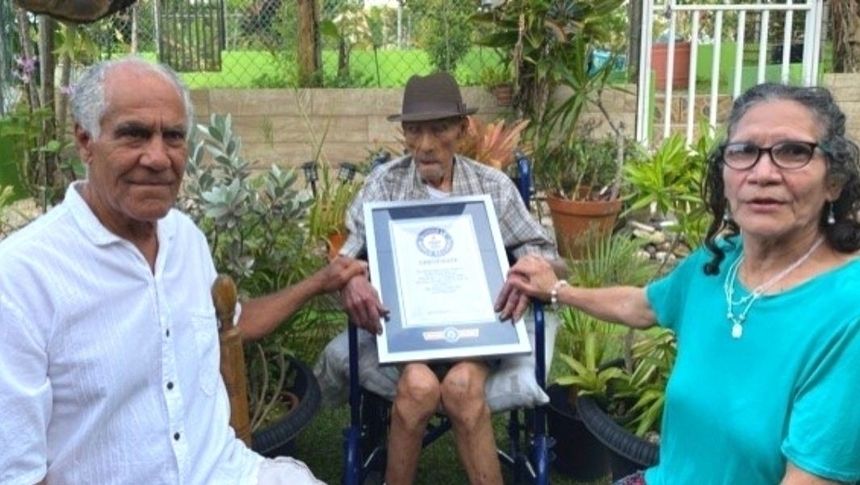 Emilio Flores Marquez