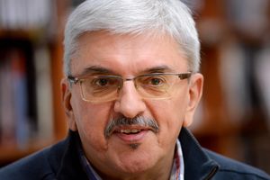 Marek Niedźwiecki 