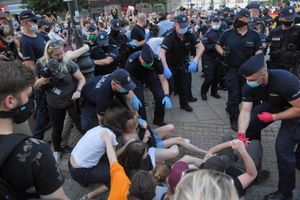 Policja protest LGBT