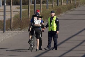 Policja rowerzysta koronawirus