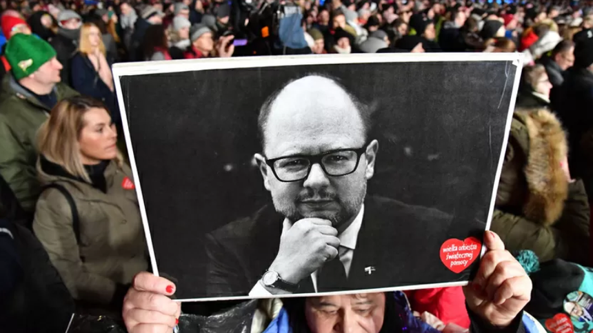 Paweł Adamowicz