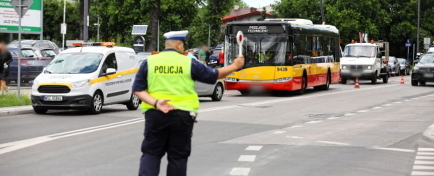 wypadek autobusu w Warszawie
