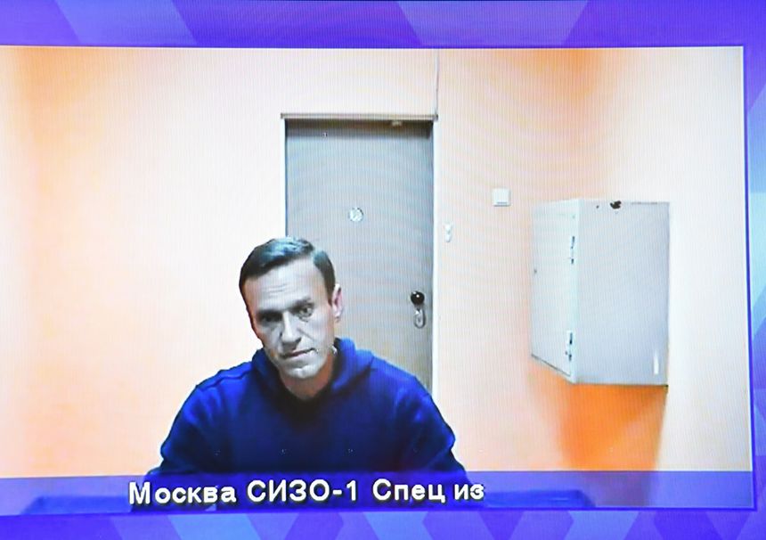 Aleksiej Nawalny może trafić do kolonii karnej. Opozycjonista trafił przed sąd