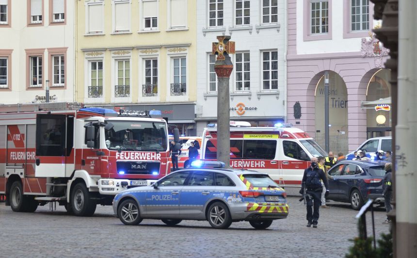 Niemcy. Samochód wjechał w ludzi w Trewirze. Co najmniej dwie osoby nie żyją
