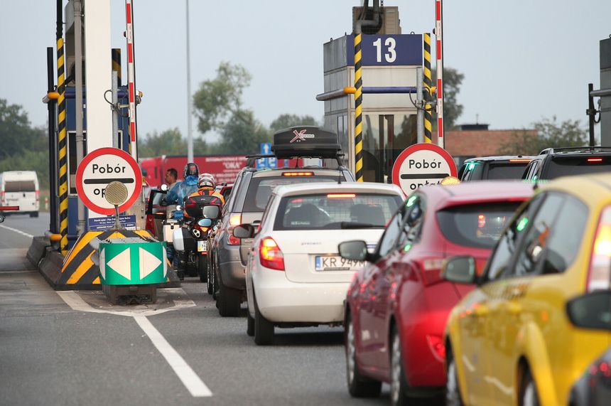 aplikacje e-TOLL może nas inwigilować