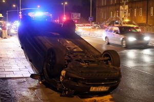 Wypadek na Wisłostradzie, dachowanie