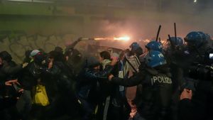 Starcia z policją w Mediolanie