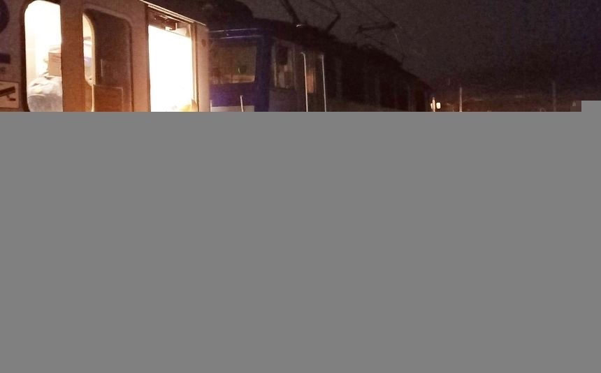 Jasice. Pociąg potrącił dwie osoby