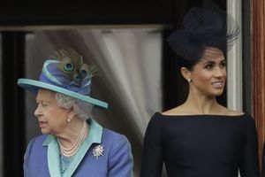 Królowa Elżbieta II i Meghan Markle