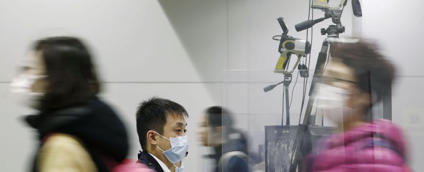 Koronawirus wydostał się z Azji. Liczba ofiar w Chinach rośnie. Czy grozi nam epidemia?