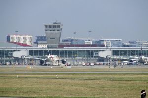 wizzair lotnisko chopina